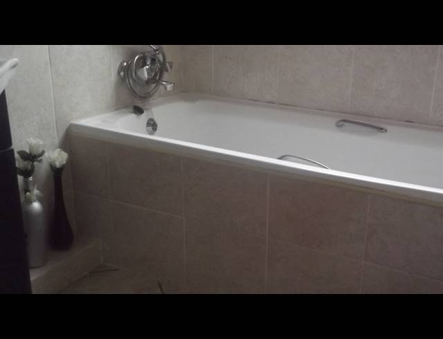 2 BEDROOM HOUSE TO LET IN GOUDRAND